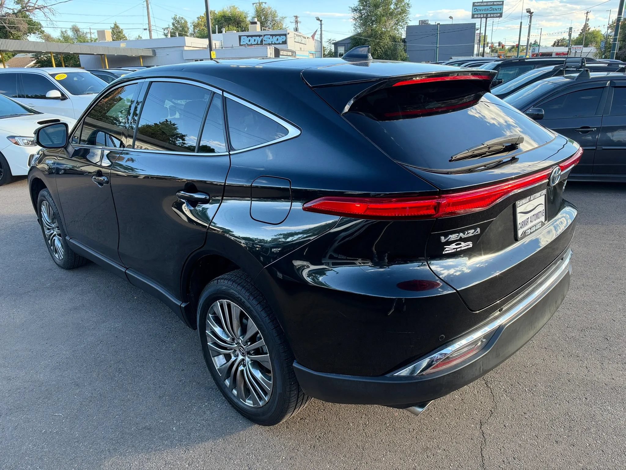 Used 2021 Toyota Venza Limited w/ Advanced Technology Package AWD/4WD image 7