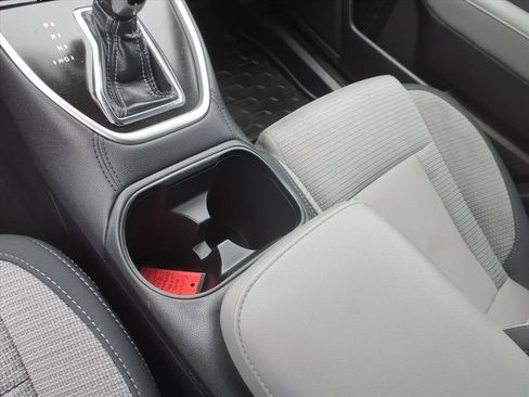 Used 2025 Subaru Outback Premium image 21