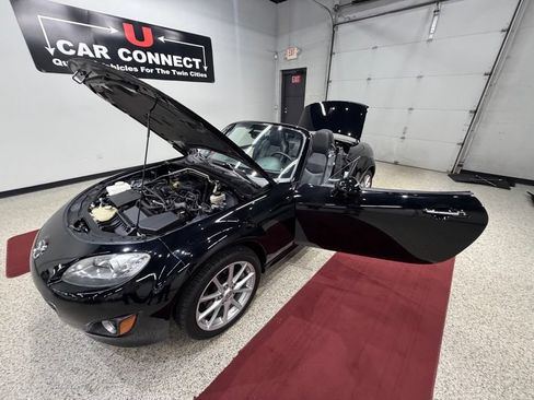 Used 2012 MAZDA MX-5 Miata Grand Touring w/ Premium Pkg RWD image 32