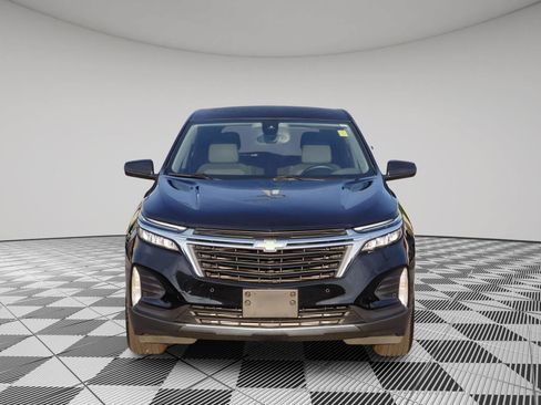 Used 2023 Chevrolet Equinox LT FWD image 2