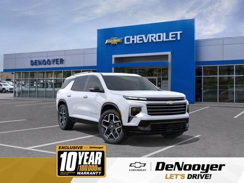New 2026 Chevrolet Traverse High Country AWD/4WD image 1