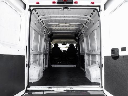 Used 2023 RAM ProMaster 2500 image 50