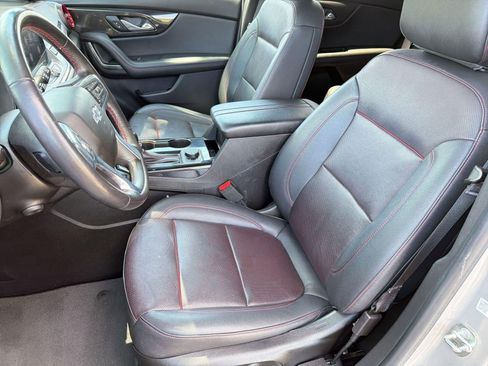 Certified 2021 Chevrolet Blazer RS w/ Enhanced Convenience Package FWD image 5