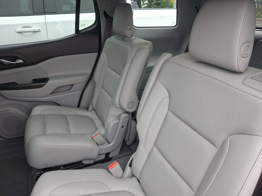 Used 2017 GMC Acadia SLT AWD/4WD image 11