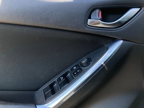 Used 2016 MAZDA CX-5 Touring image 12