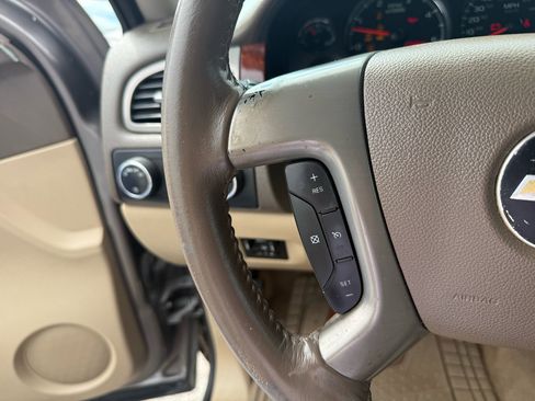 Used 2014 Chevrolet Silverado 2500 LTZ w/ LTZ Plus Package image 18