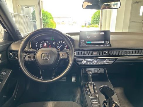 Certified 2024 Honda Civic Sport image 17