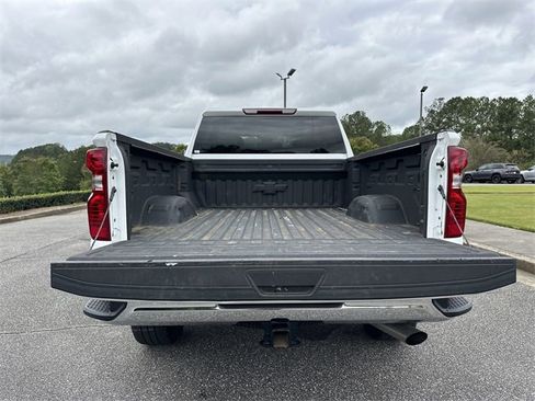 Used 2025 Chevrolet Silverado 2500 LT w/ Convenience Package image 18