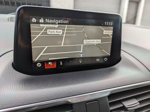 Used 2018 MAZDA MAZDA3 Grand Touring w/ Premium Equipment Package image 24