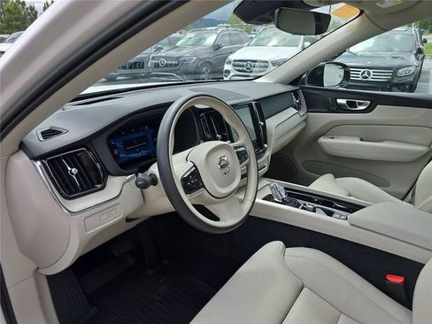 Used 2023 Volvo XC60 T8 Ultimate AWD/4WD image 23