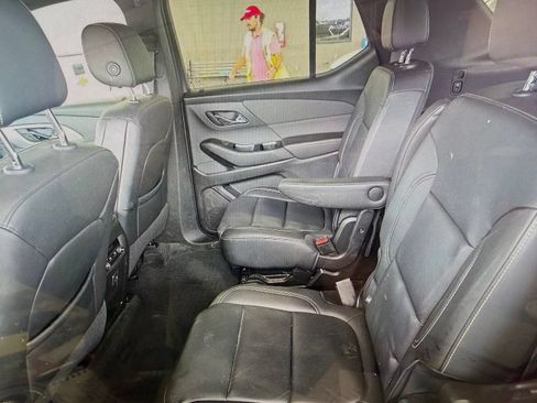 Used 2023 Chevrolet Traverse LT w/ LPO, Floor Liner Package AWD/4WD image 10