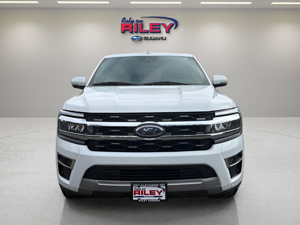 Used 2024 Ford Expedition Limited AWD/4WD image 9
