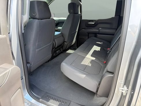 Used 2021 Chevrolet Silverado 1500 LT AWD/4WD image 23