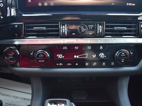 New 2026 Nissan Pathfinder SL FWD image 43