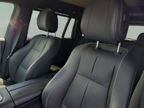 Certified 2023 Mercedes-Benz GLS 450 4MATIC image 19