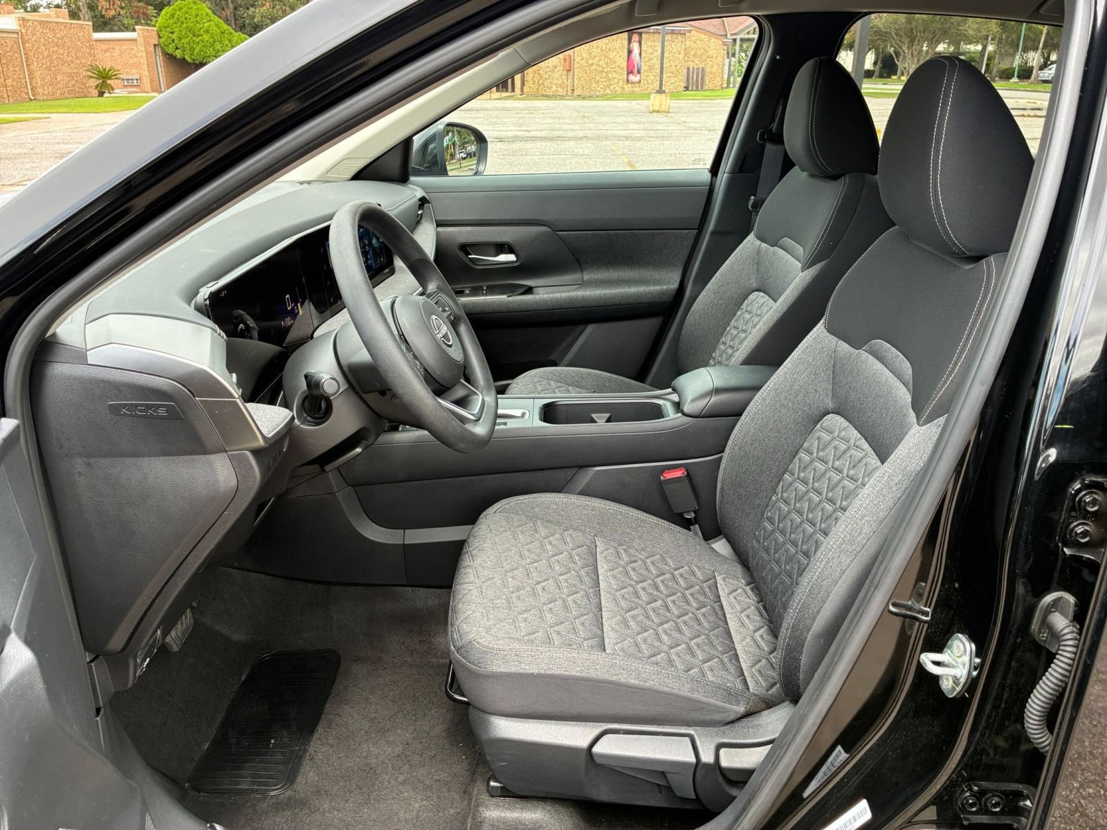 Used 2026 Nissan Kicks SV w/ Cold Weather Package AWD/4WD image 25
