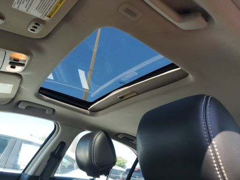 Used 2012 Ford Fusion SEL FWD image 5