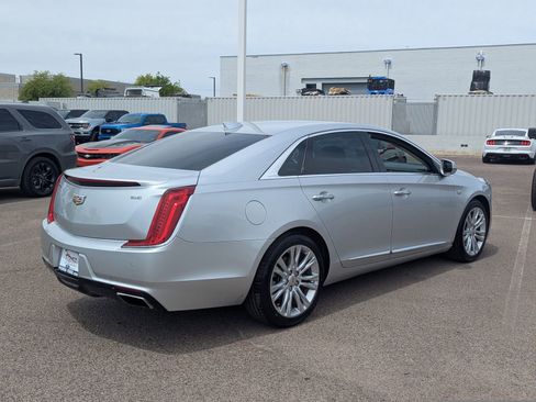 Used 2019 Cadillac XTS Luxury image 11