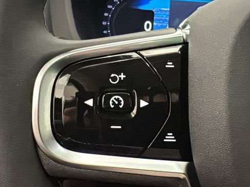 New 2026 Volvo XC60 T8 Plus w/ Protection Package Premier AWD/4WD image 13