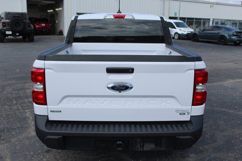 Used 2022 Ford Maverick XL FWD image 5