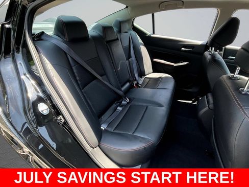 Used 2024 Nissan Altima 2.5 SR FWD image 33