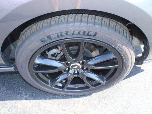 Used 2014 Ford Mustang Coupe image 7