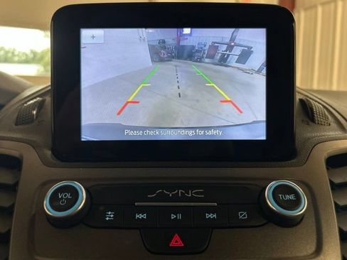 Used 2022 Ford Transit Connect XL FWD image 30