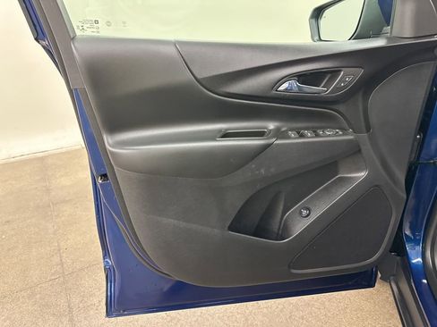 Certified 2022 Chevrolet Equinox LT image 32