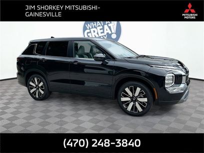 New 2025 Mitsubishi Outlander SE