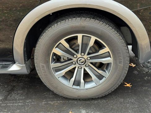 Used 2017 Nissan Armada SL image 5