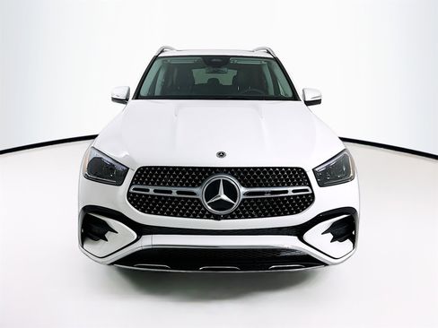 New 2026 Mercedes-Benz GLE 450 4MATIC image 2