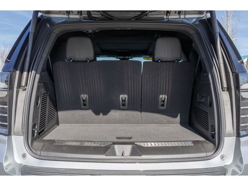 Used 2026 Chevrolet Tahoe High Country image 15