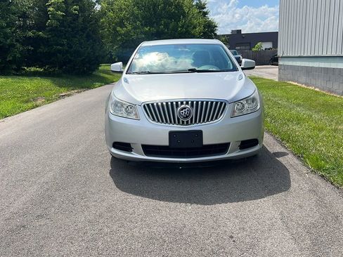 Used 2012 Buick LaCrosse Convenience image 2