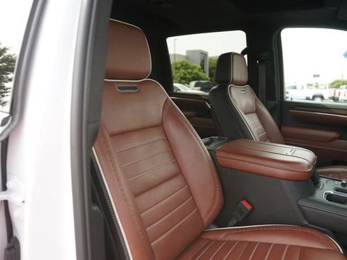 Used 2025 GMC Sierra 2500 Denali Ultimate AWD/4WD image 20
