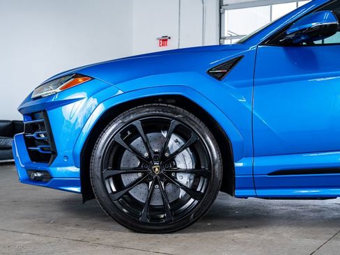 Used 2020 Lamborghini Urus image 9