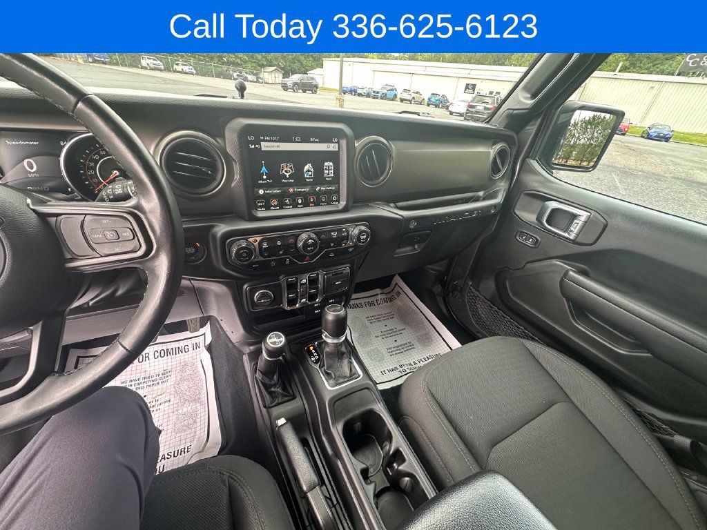 Used 2022 Jeep Wrangler Unlimited Sport AWD/4WD image 18