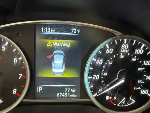 Used 2017 Nissan Sentra SV FWD image 15