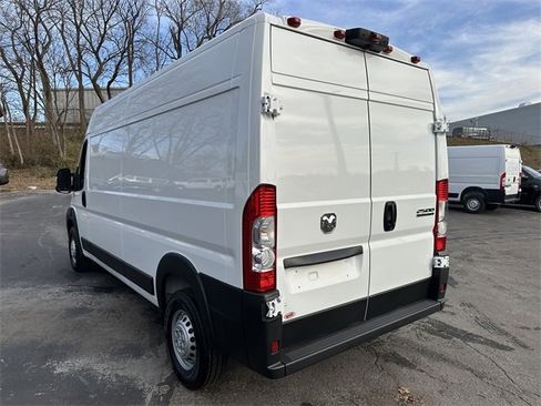 Used 2025 RAM ProMaster 2500 image 8