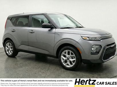 Used 2025 Kia Soul LX w/ LX Technology Package