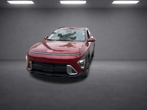 Used 2024 Hyundai Kona SEL FWD image 7