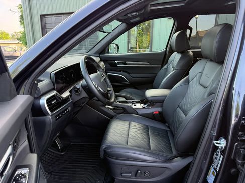 Used 2025 Kia Telluride SX Prestige X-Line AWD/4WD image 2