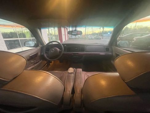 Used 2001 Mercury Grand Marquis LS image 18