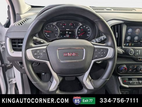 Used 2024 GMC Terrain SLE w/ Driver Convenience Package AWD/4WD image 13