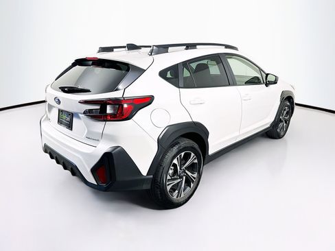 Used 2024 Subaru Crosstrek 2.0i Premium image 9