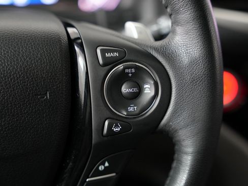 Used 2017 Honda Pilot Elite image 14