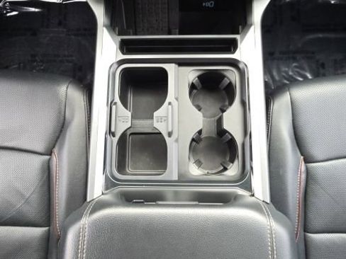 Used 2023 Ford F250 Lariat w/ Lariat Ultimate Package image 43