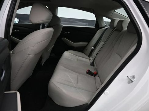 Used 2023 Honda Accord EX image 12