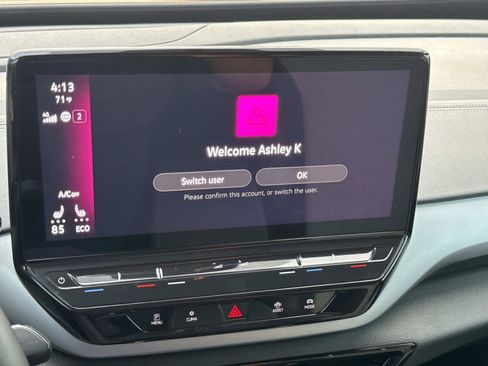 Certified 2023 Volkswagen ID.4 Pro image 22