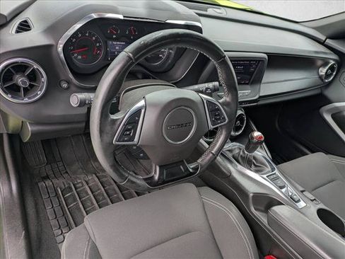 Used 2021 Chevrolet Camaro LT w/ RS Package RWD image 10