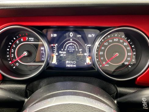 Used 2018 Jeep Wrangler Unlimited Rubicon AWD/4WD image 22